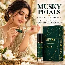 02 Musky Petals_4.webp